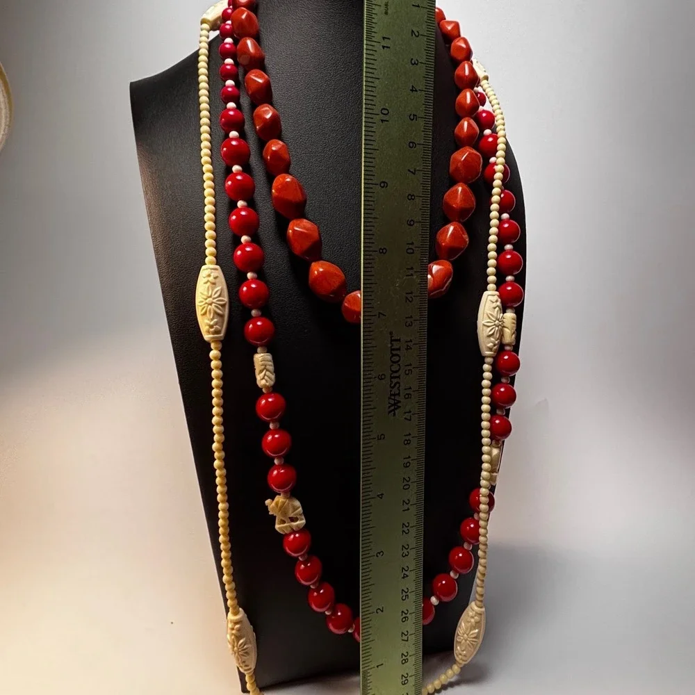 Necklace Lot Goth Witchy Boho Black Red Vintage Acrylic Beads Floral Elephants - Picture 10 of 10